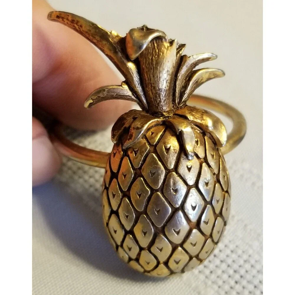 Set of 3 Figural Napkin Rings – Apple, Rooster, Pineapple